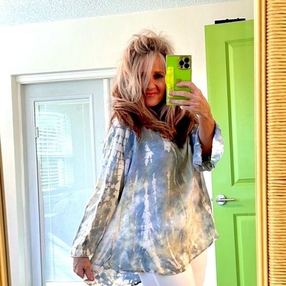 Whisper & Glow, Made in USA, Softly Tie-Dyed Lightweight, Tunic Top,Size Large - Picture 5 of 9
